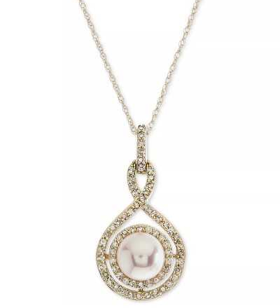 White Cultured Pearl (6-1/2mm) and Diamond (1/4 ct. t.w.) Pendant Necklace